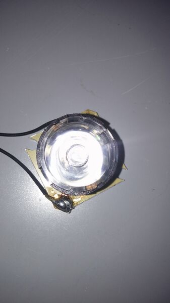 File:BlueLightLED Front----100.px.jpg