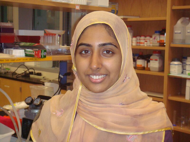 File:Kemp Labmembers AG.jpg