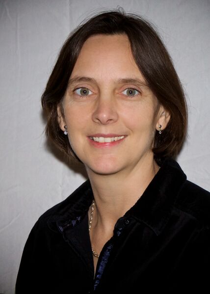 File:Lynne Portrait Feb 12.JPG