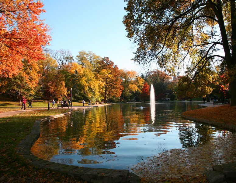File:MirrorLake.jpg