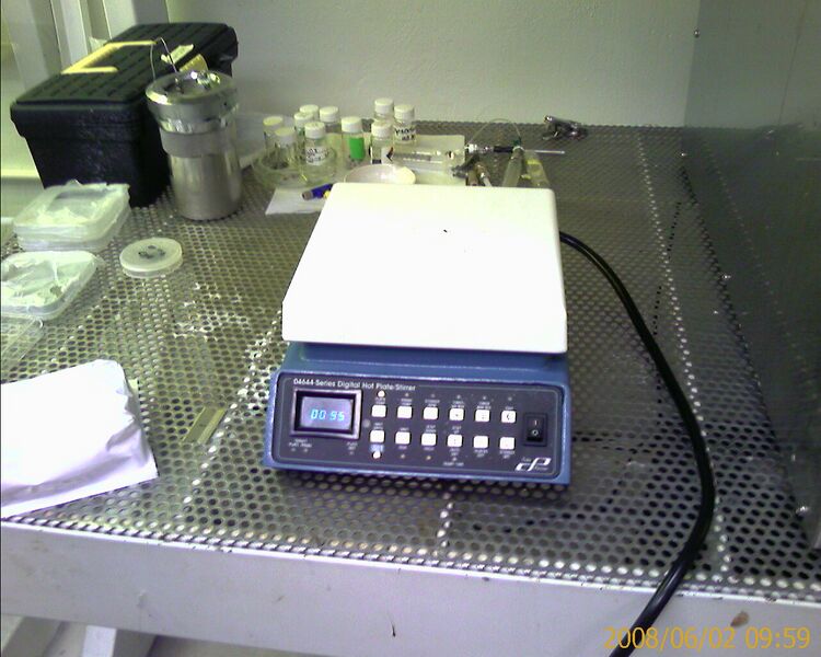 File:LopezLab Hotplate.jpg