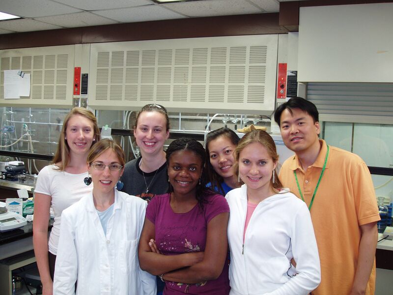 File:Kim Group 5.JPG