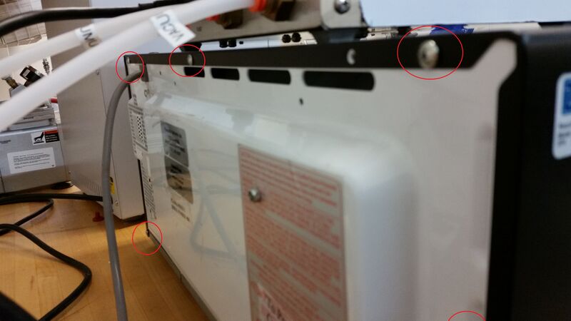 File:Backscrews plasmapreen.jpg