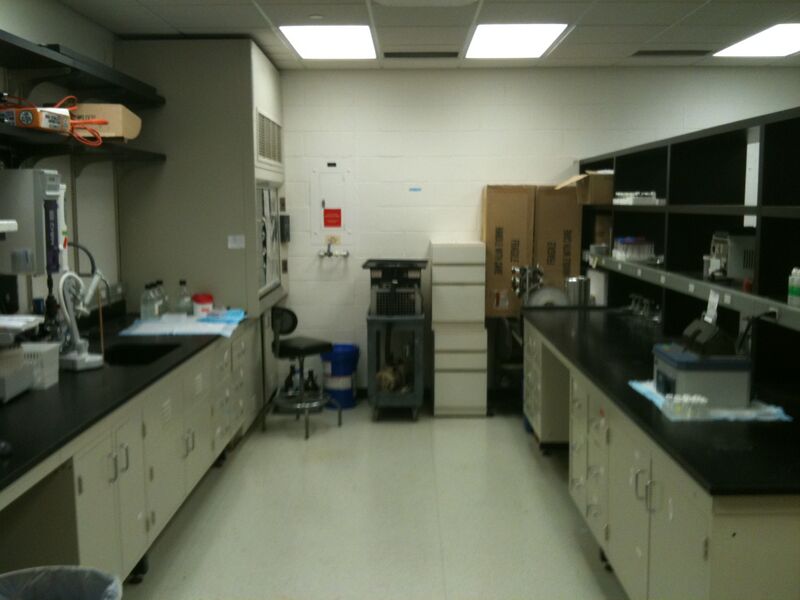 File:RenhaoLiLab Lab emptied1.JPG