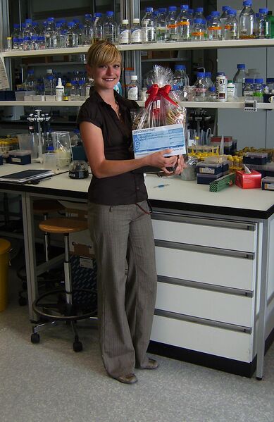 File:Tanja phd prize.JPG