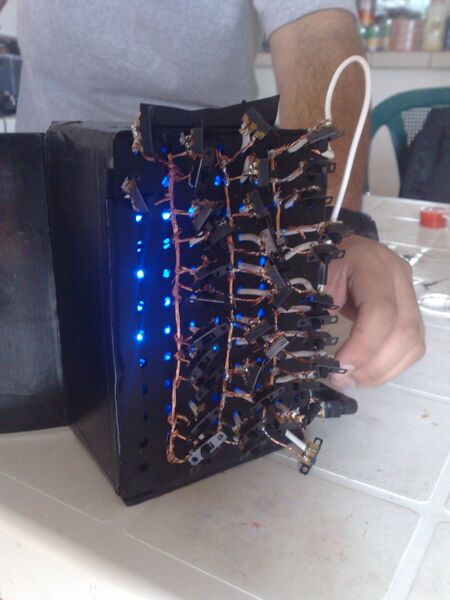 File:Construct Array LED 7.jpg