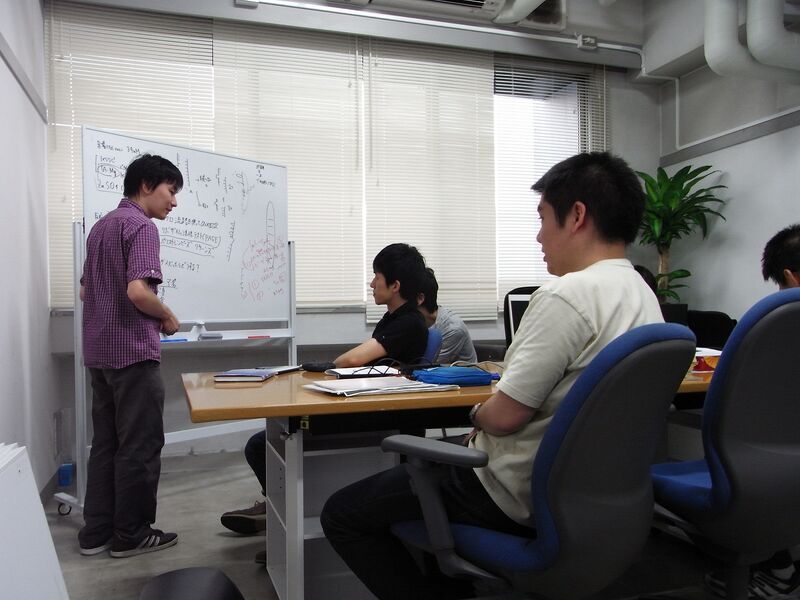 File:Biomod2011 Team Tokyo 0803ミーティング風景.JPG