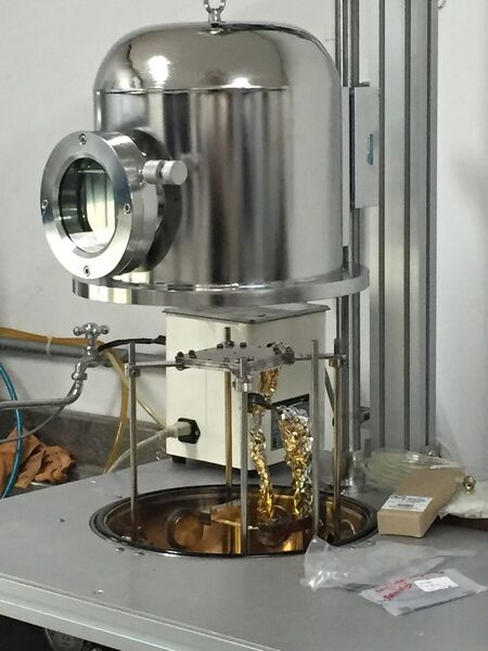 File:151022 Thermal evaporator(2).jpg