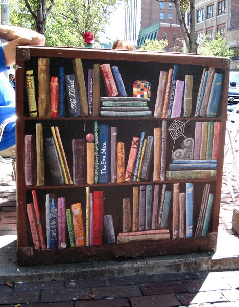 File:Books Central Sq.jpg