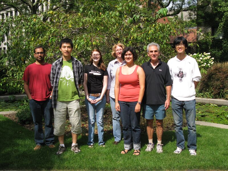 File:Group pic 2009.JPG