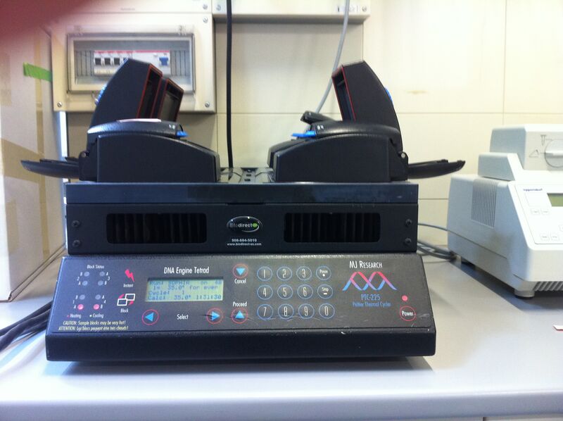 File:PCR machine.JPG